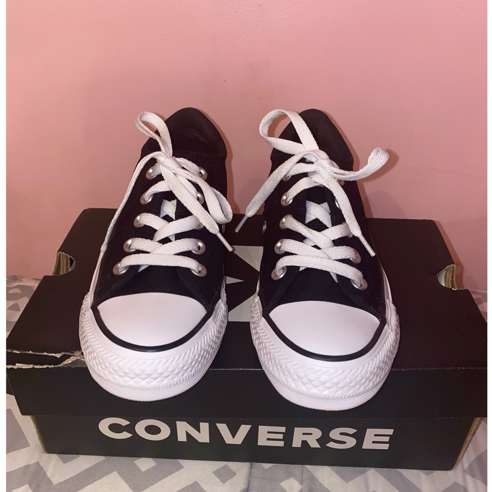 Black/white/black Converse